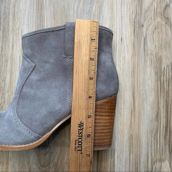 SPLENDID Lakota Gray Suede Western Booties - Women's Size 6 - Picture 11 of 12
